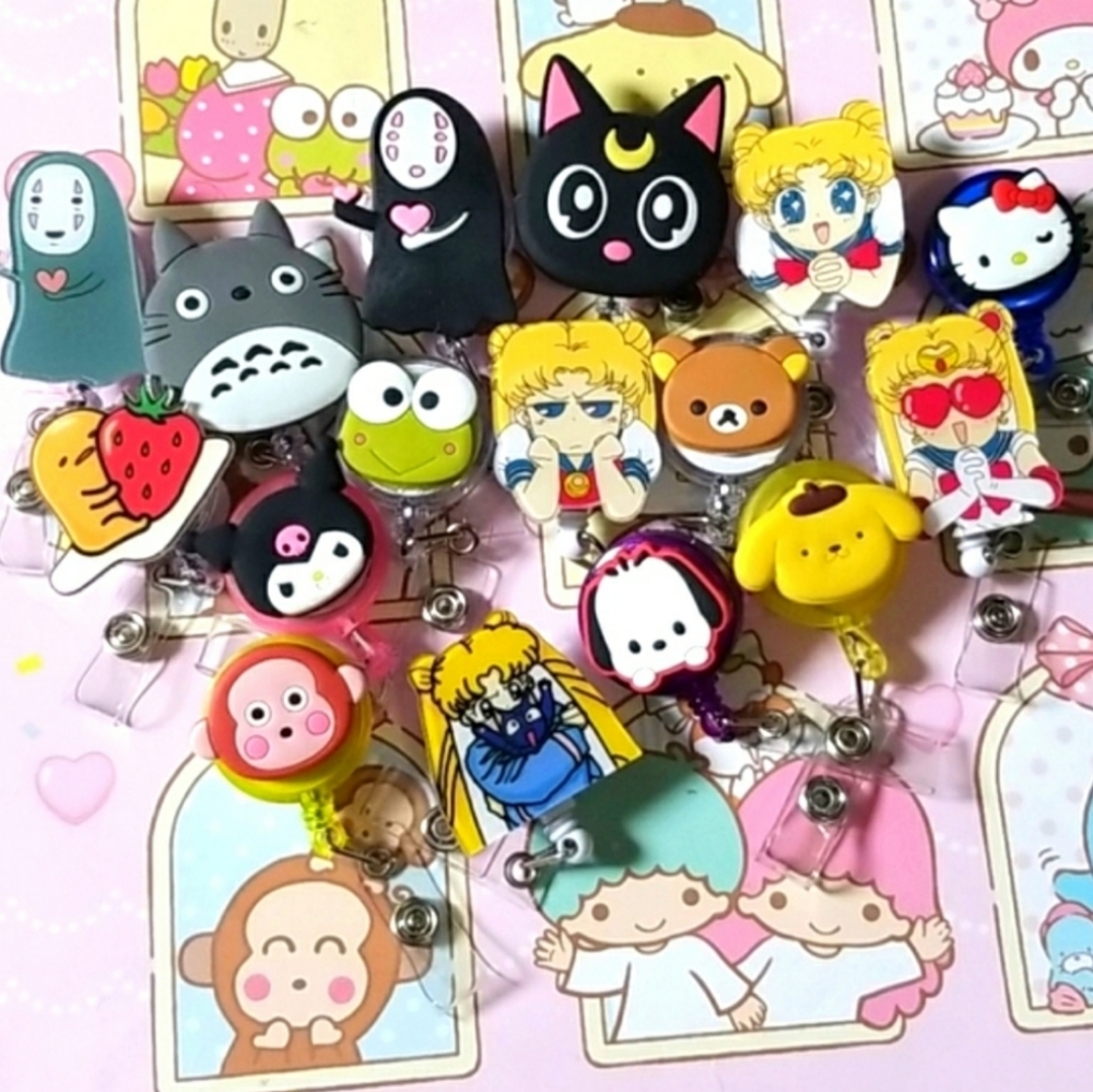 3 badge clips